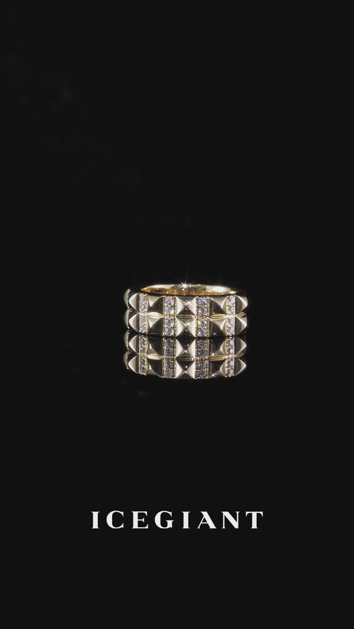 8MM Double Row Pyramid Moissanite Ring