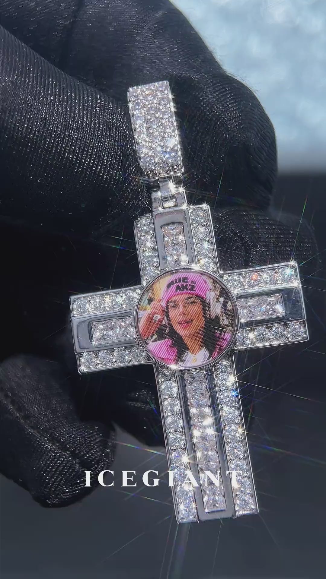 Dual Cut Moissanite Cross Round Photo Pendant