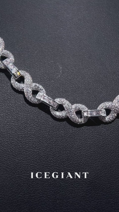 8mm Moissanite Infinity Baguette Bar Chain