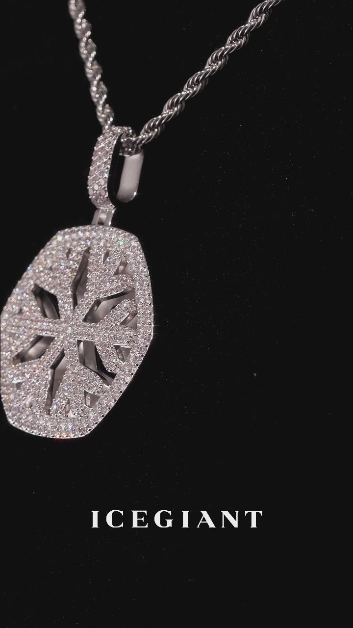 Hexagonal Crystal Moissanite Snow Pendant