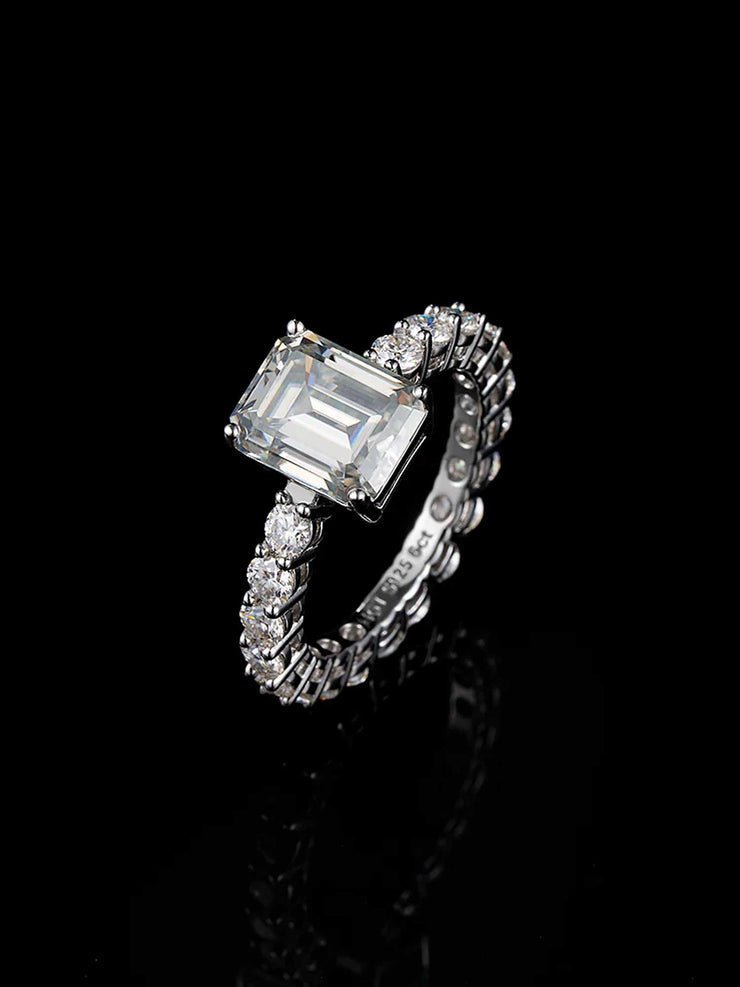 Solitaire Emerald Cut Diamond Eternity Band