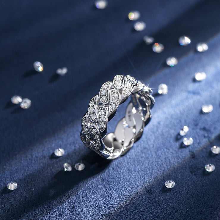 8mm moissanite 2025 on finger