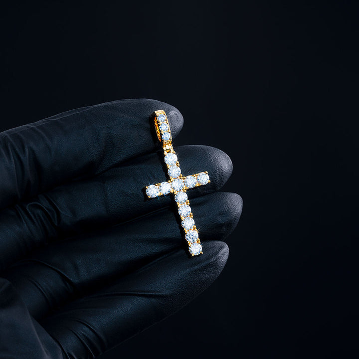 925 Sterling Silver Moissanite Cross Pendant 2.1ct